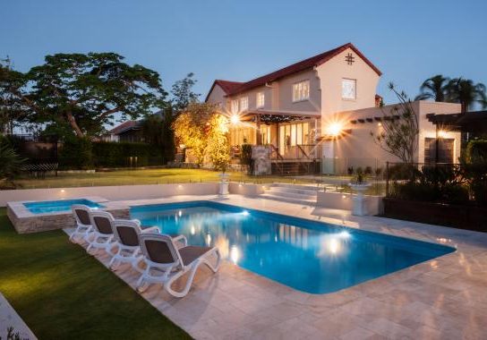 Quel type de piscines choisir pour votre maison ?