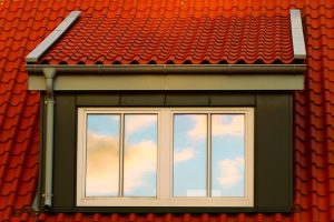 Les éléments de zinguerie : garants de la durabilité et de l’esthétique de votre toiture