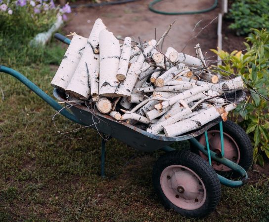 Poêle à granulés de bois : installation et connexion au système de chauffage existant