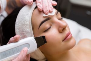 Comment choisir le soin du visage adapté à votre peau ?