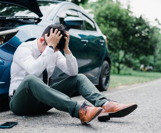 Les erreurs courantes de conduite à éviter pour prolonger la vie de votre voiture