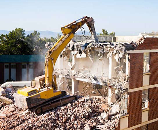 Pourquoi la démolition est essentielle dans la rénovation urbaine ?