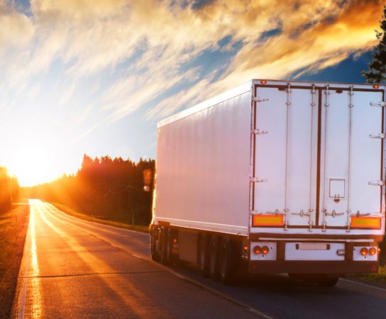 Les bonnes pratiques pour éviter les risques et assurer la sécurité dans le transport routier