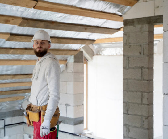 Isolation par l’intérieur ou par l’extérieur : quel choix pour vos combles ?