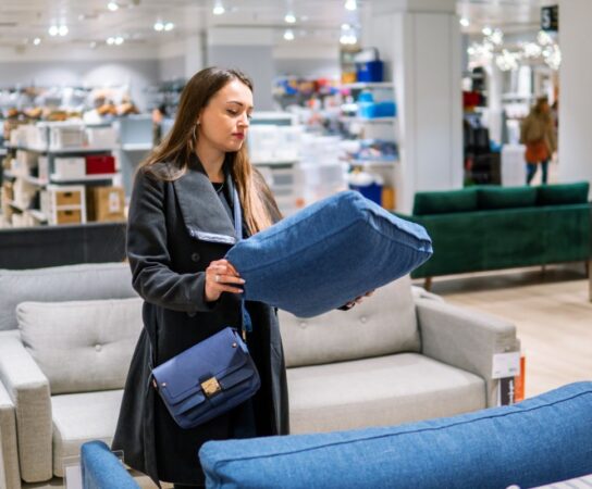 Comment choisir les bons produits à vendre dans votre magasin de mobilier ?