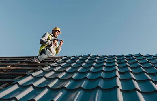 Rénovation de toiture : comment choisir son couvreur ?