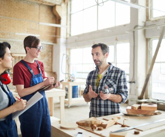 Artisans : Gagnez en expertise grâce à une formation adaptée à votre métier