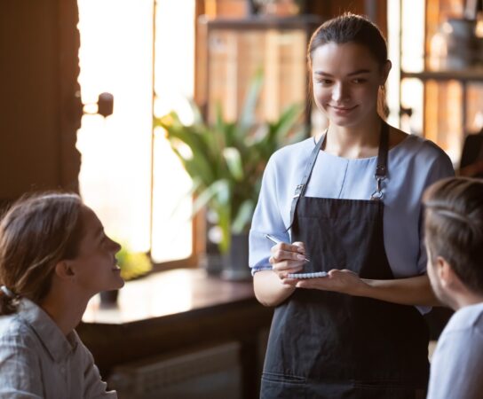 Conseils essentiels pour accueillir les clients cœliaques dans votre restaurant