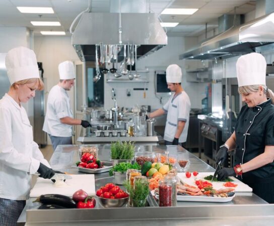 Du fourneau à la table : Gestion optimale des opérations en cuisine