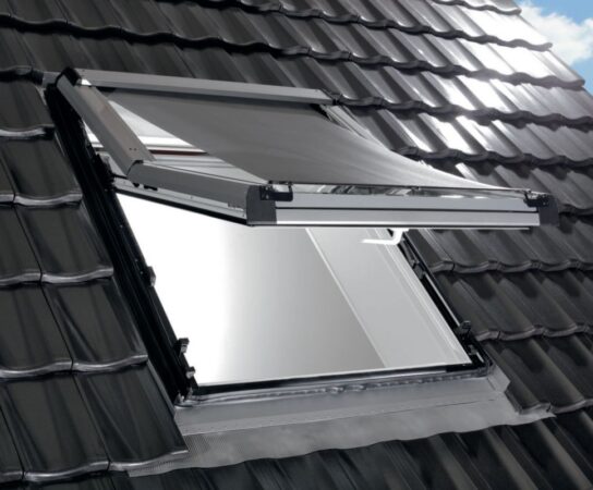 Pourquoi opter pour une fenêtre de toit PVC pour votre maison ?