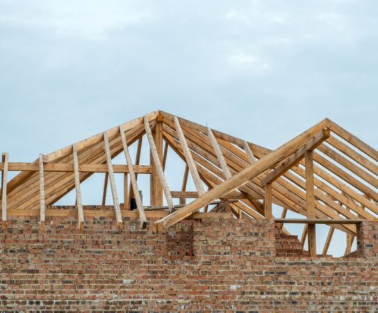 Le rôle des charpentes dans la prévention des effritements structurels