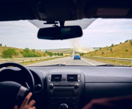 Les défis de la sécurité routière pour les chauffeurs de longue distance