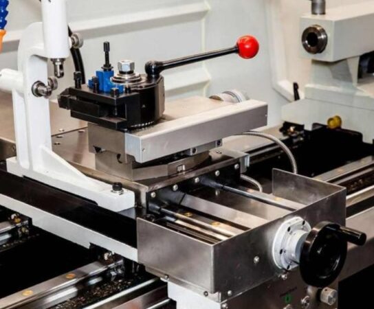 Installation de machinerie industrielle : Comment planifier et organiser le processus ?