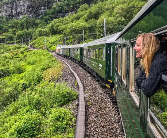 Voyager en train : pourquoi c&rsquo;est la meilleure option pour découvrir de nouvelles régions