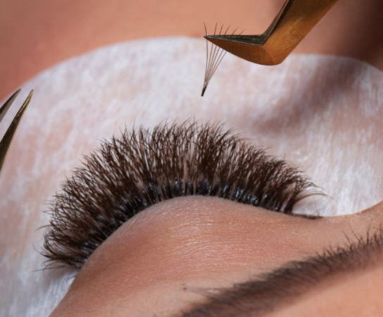 Formation volume extension de cils : De l’apprentissage à la pratique réussie