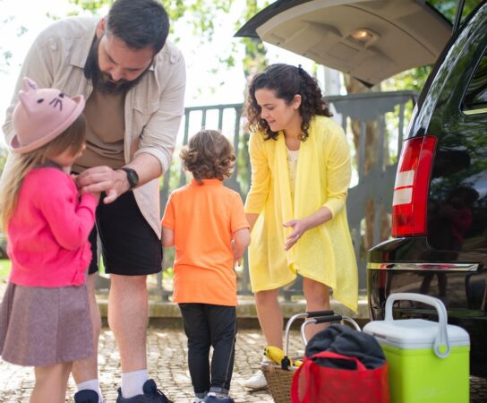 Comment faire des trajets en voiture une expérience éducative pour les enfants ?