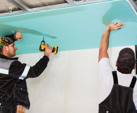 Faux plafond : Esthétique, isolation et praticité réunies