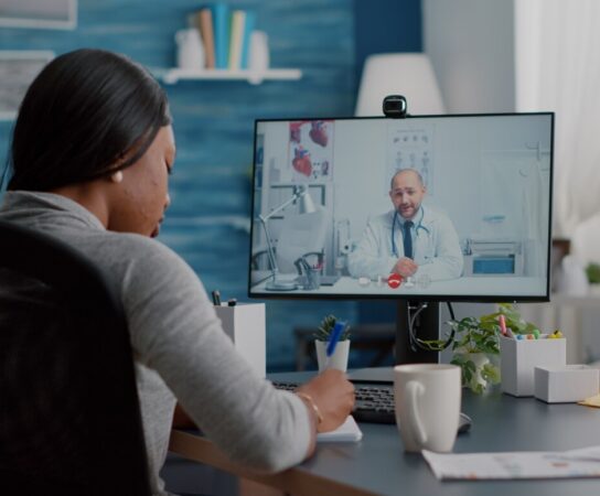 Les défis de l&rsquo;intégration de l&rsquo;intelligence artificielle dans les soins de santé