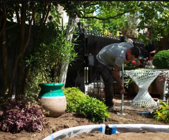 Paysagiste : Entretenir et créer des espaces verts harmonieux pour votre jardin