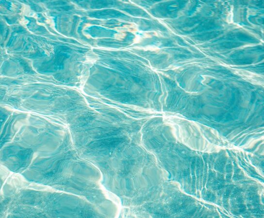 Quels sont les avantages d&rsquo;une margelle de piscine ?