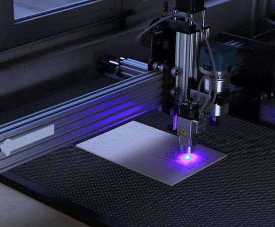 Dépannage de machine industrielle : procédures à suivre