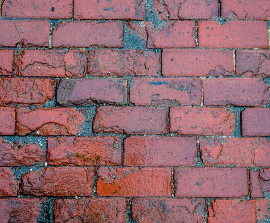Traitement d’humidité : comment préserver vos murs ?