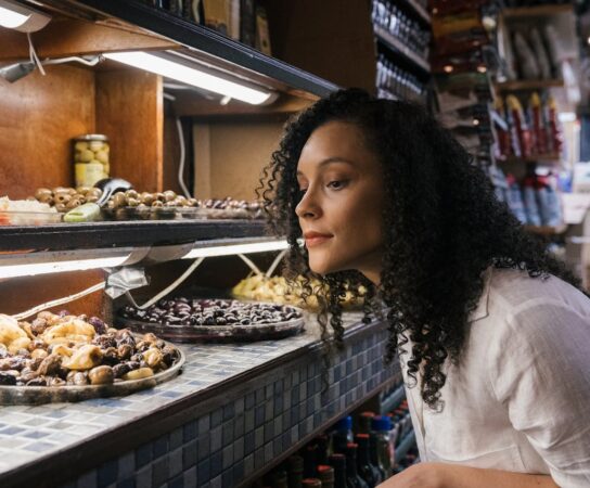 Épicerie méditerranéenne : découvrez des saveurs authentiques et variées