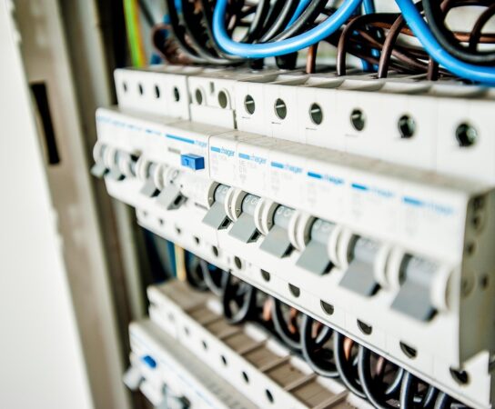 Tableau électrique aux normes : comment garantir une installation sécurisée ?