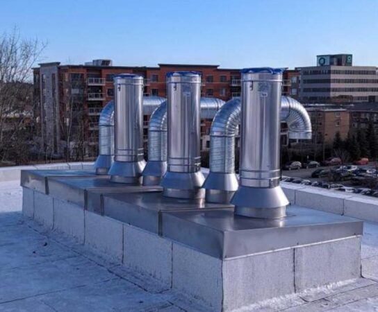Installation de cheminées à condensation : chaleur performante et économie d’énergie