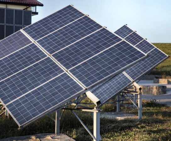 Panneaux photovoltaïques : comment produire votre propre énergie à domicile ?