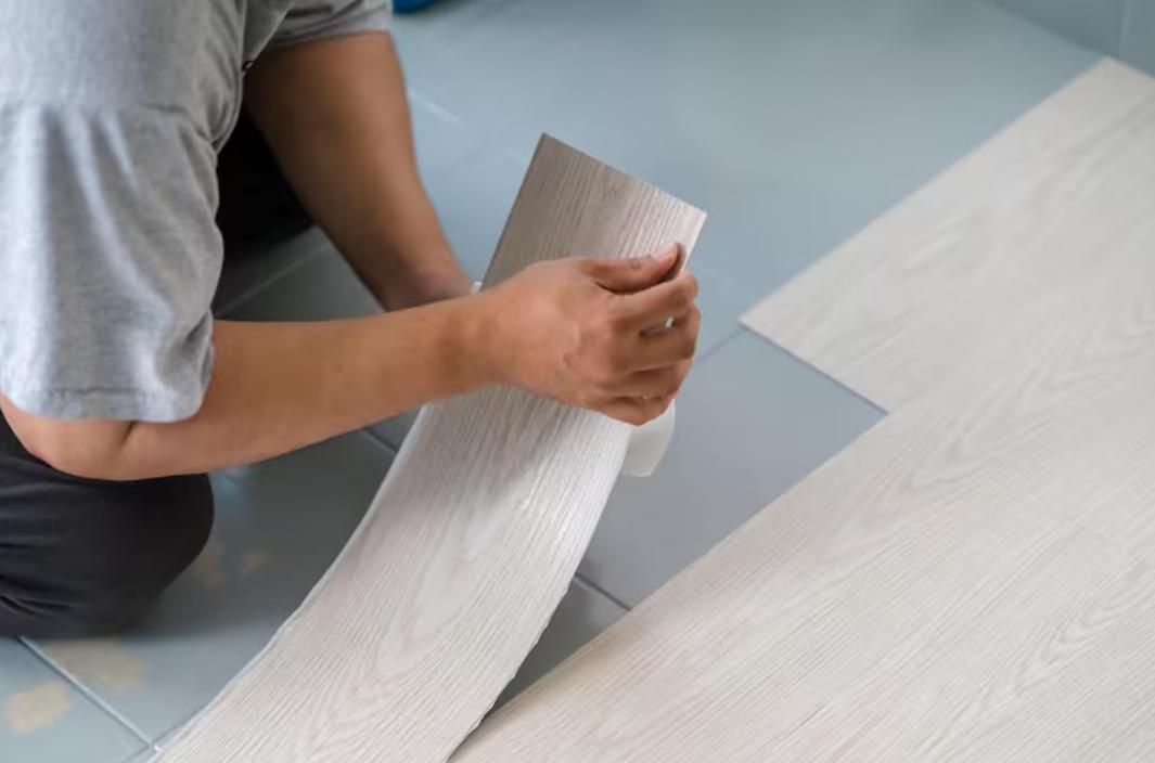 Revêtement de sol PVC : le choix malin pour un intérieur durable et stylé
