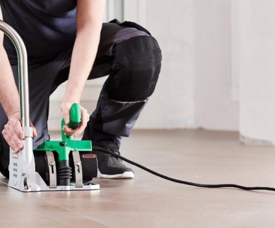 Sol PVC souple : comment souder les joints à chaud ?