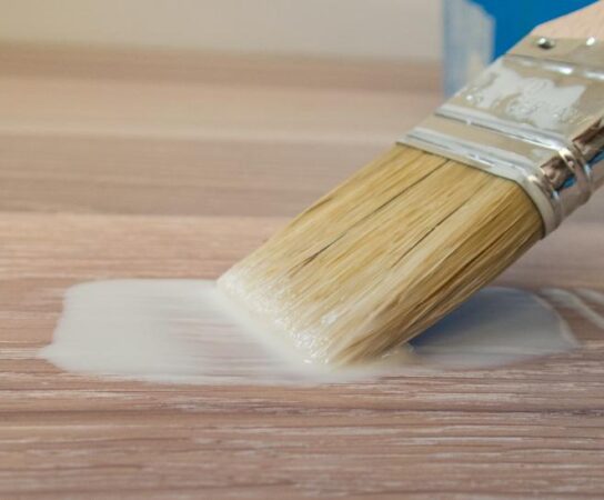 Le guide complet pour appliquer une céruse sur un parquet