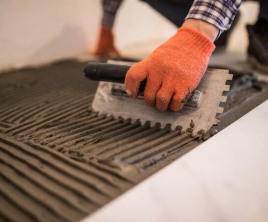 Quand privilégier une chape ciment pour vos travaux de rénovation ?