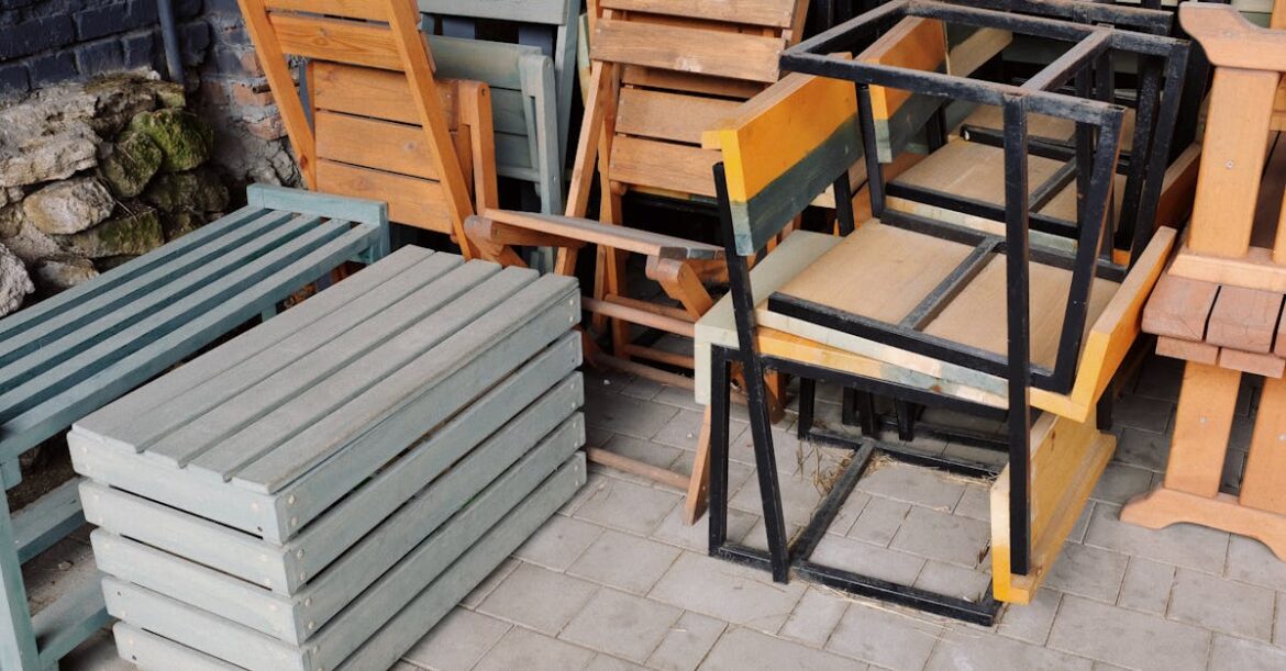 Patine ou céruse : quelle finition choisir pour votre meuble ?