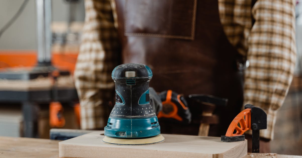 découvrez nos outils de polissage pour meubles, conçus pour restaurer l'éclat et protéger vos surfaces en bois avec facilité et efficacité.