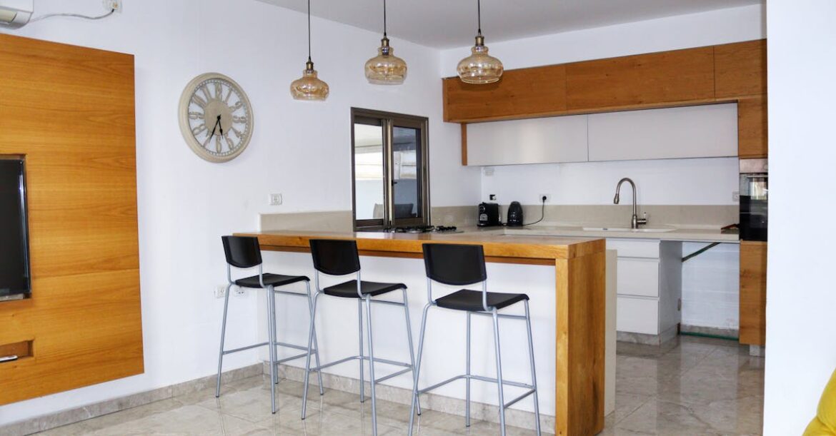 Les plus belles inspirations pour patiner un meuble de cuisine