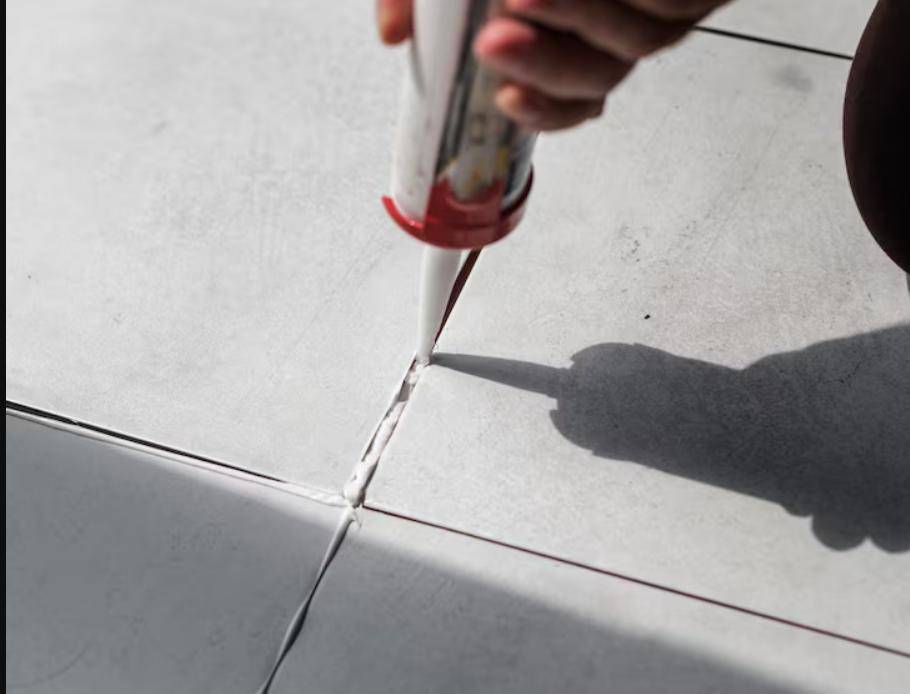 Carrelage qui se décolle : menace pour la solidité