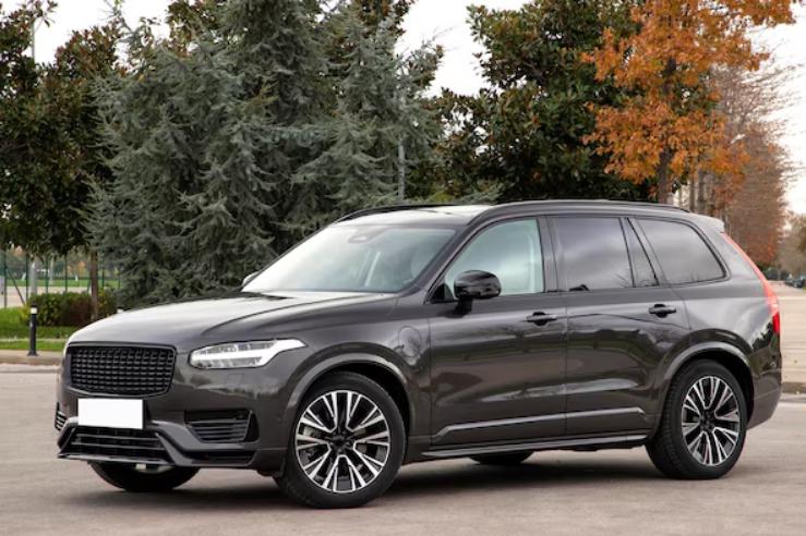 Location de SUV : accessibilité chargement sur modèle haut, prévoir un escabeau