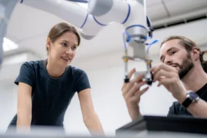 Robotique chirurgicale : la mécanique de précision sauve des vies