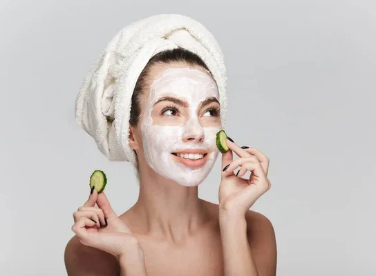 Une routine solaire adaptée pour la protection des peaux sensibles