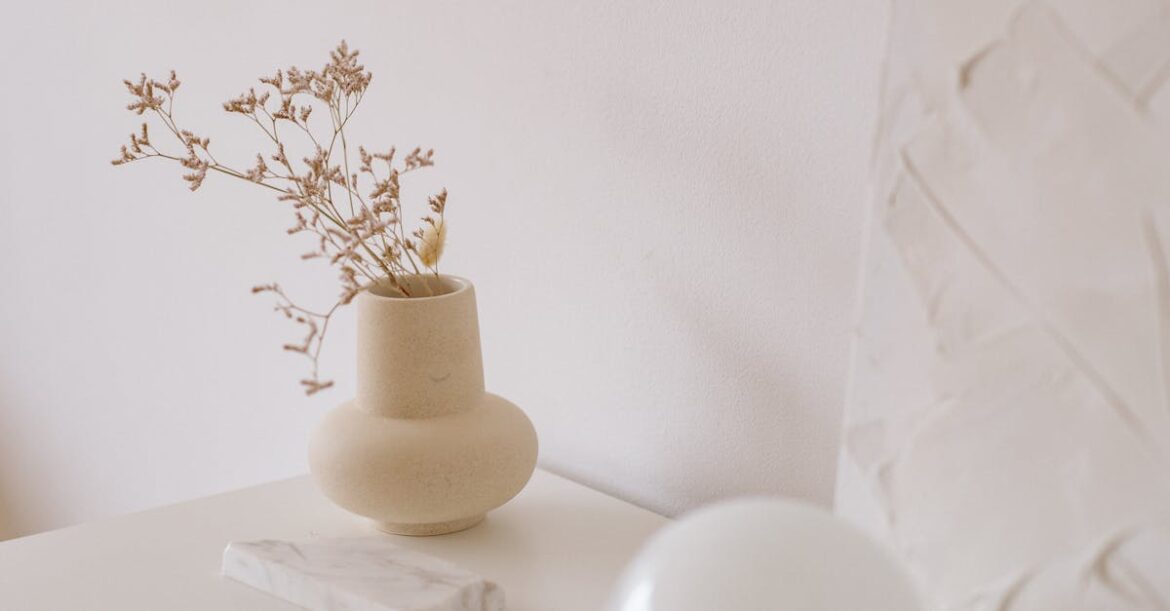 Du salon à la chambre, le beige s&rsquo;invite partout pour une ambiance sereine