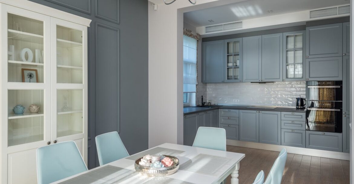 Allier design fonctionnel et confort pour une maison agréable à vivre