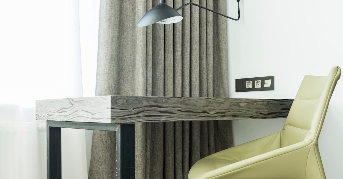 découvrez des chefs-d'œuvre du design fonctionnel alliant esthétique et utilité pour un quotidien optimisé.