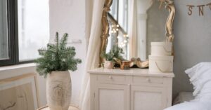 L&rsquo;art de décorer avec très peu, pour un intérieur sans superflu