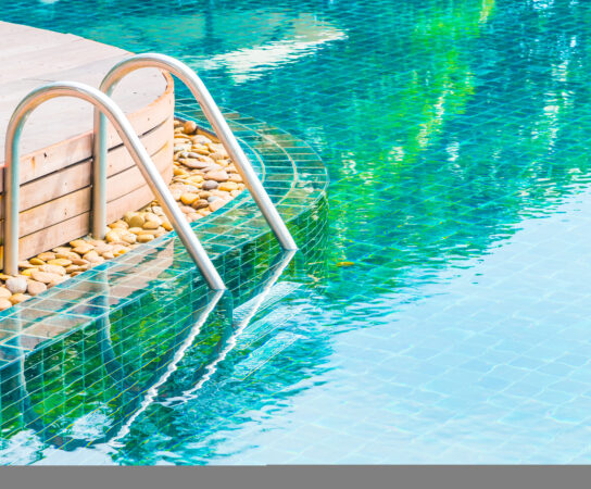 Liaison équipotentielle piscine : garantir la sécurité des baigneurs efficacement