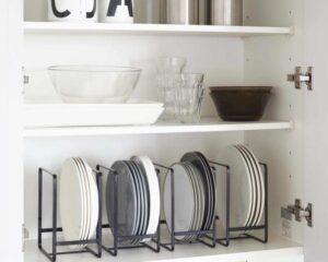 Aménagement de placards : organiser la vaisselle sans casse