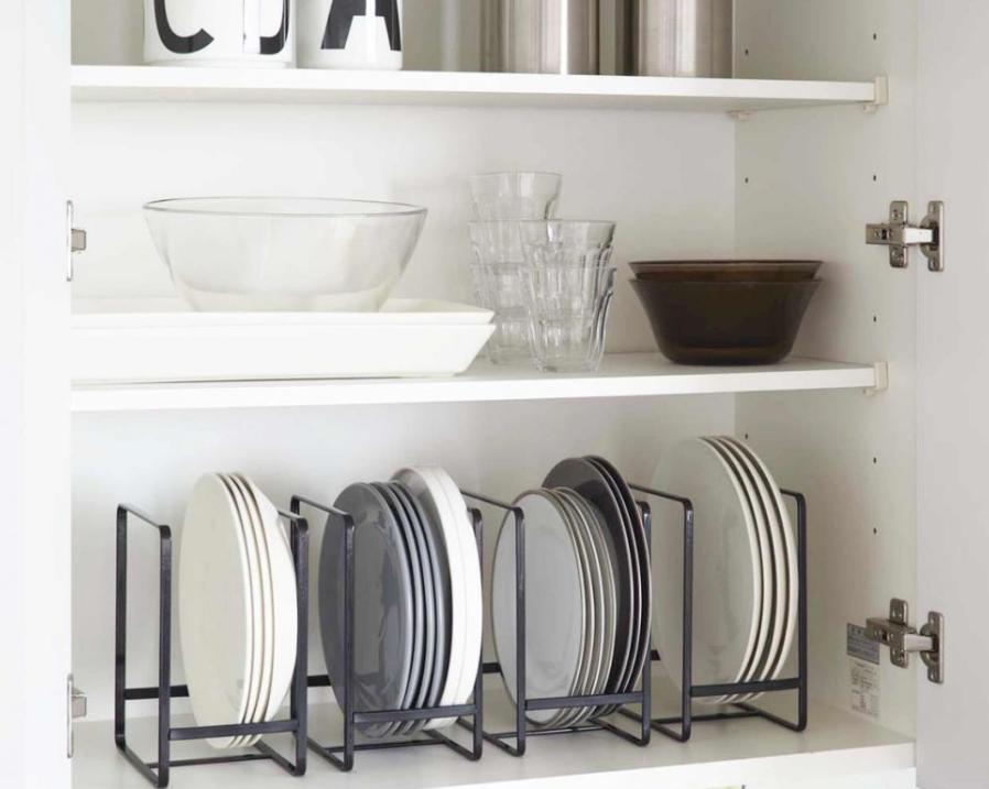 Aménagement de placards : organiser la vaisselle sans casse