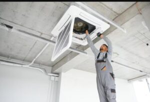 Installation de climatisation de précision pour salles blanches industrielles