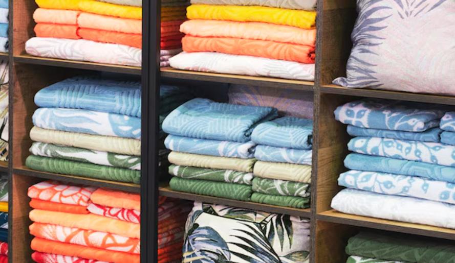 La méthode KonMari pour améliorer un dressing sur mesure